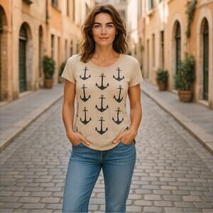 FREE KISSES Anchors Top Natural Color Size Medium